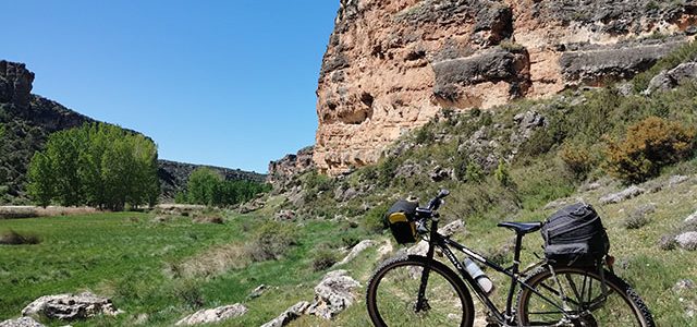 Vuelta al embalse de Alarcón