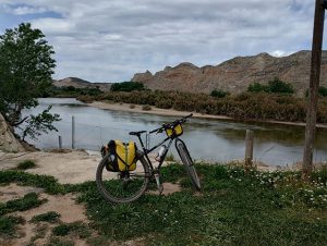 Barca de El Castellar. Camino Natural del Ebro