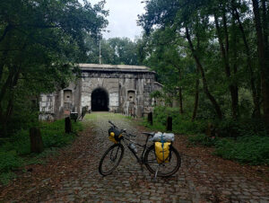  Fort van Oelegem. Flandes