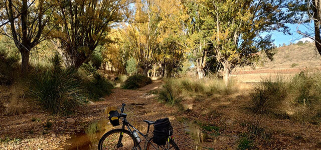 Sierra de Lidón y trinchera de los Pilones